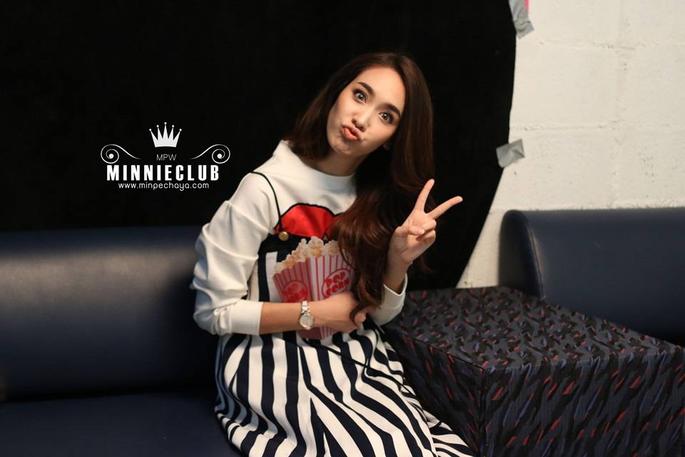 มิน-พีชญา @ เบื้องหลังถ่ายแบบนิตยสาร LISA ฉบับเดือน เมษายน 2559