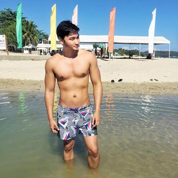 ส บ า ย ใ จ แ ซ่ บ -- สงกรานต์ 2016