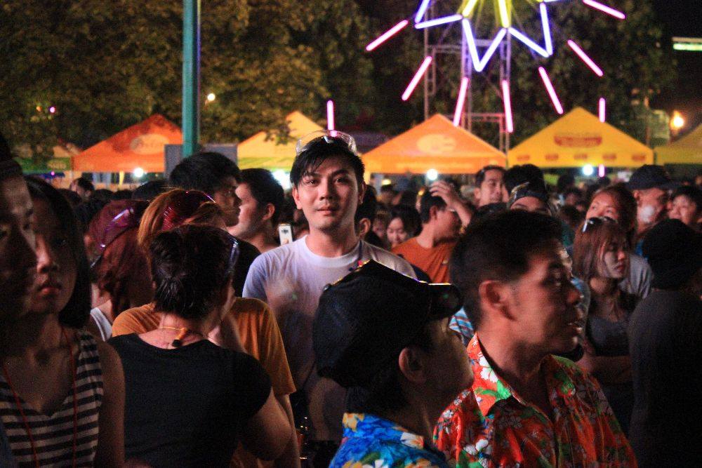 ถนนข้าวเหนียวขอนแก่น ผู้ชายแซ่บลืม เด็กก็เด็กเถอะ!!!