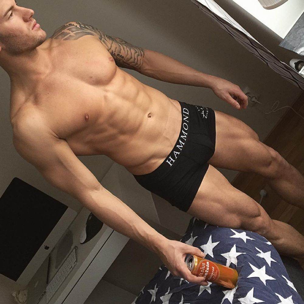 Hot guy in underwear 134