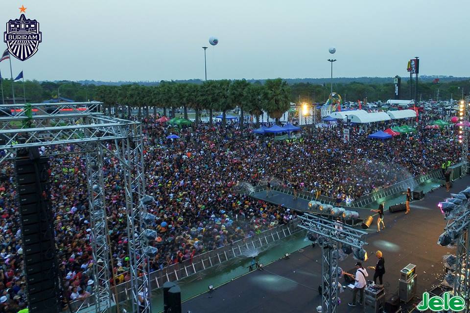 บรรยากาศงานสงกรานต์GUงานช้าง ณ สนามไอโมบาย