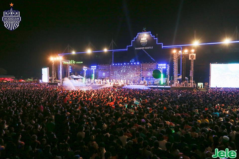 บรรยากาศงานสงกรานต์GUงานช้าง ณ สนามไอโมบาย