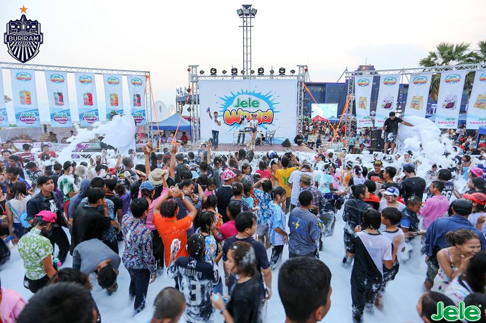 บรรยากาศงานสงกรานต์GUงานช้าง ณ สนามไอโมบาย
