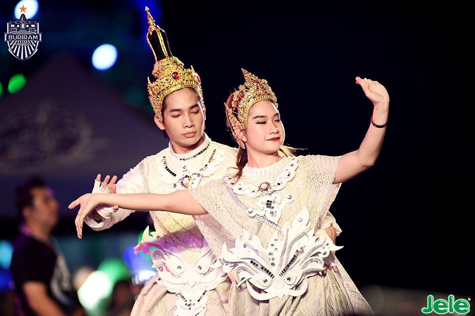 บรรยากาศงานสงกรานต์GUงานช้าง ณ สนามไอโมบาย
