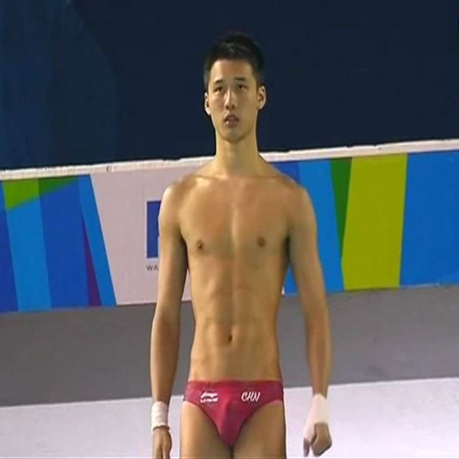 นักกระโดดน้ำ