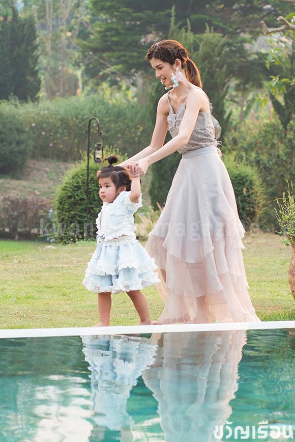 โบว์-แวนด้า & น้องมะลิ @ เบื้องหลังถ่ายแบบนิตยสาร ขวัญเรือน
