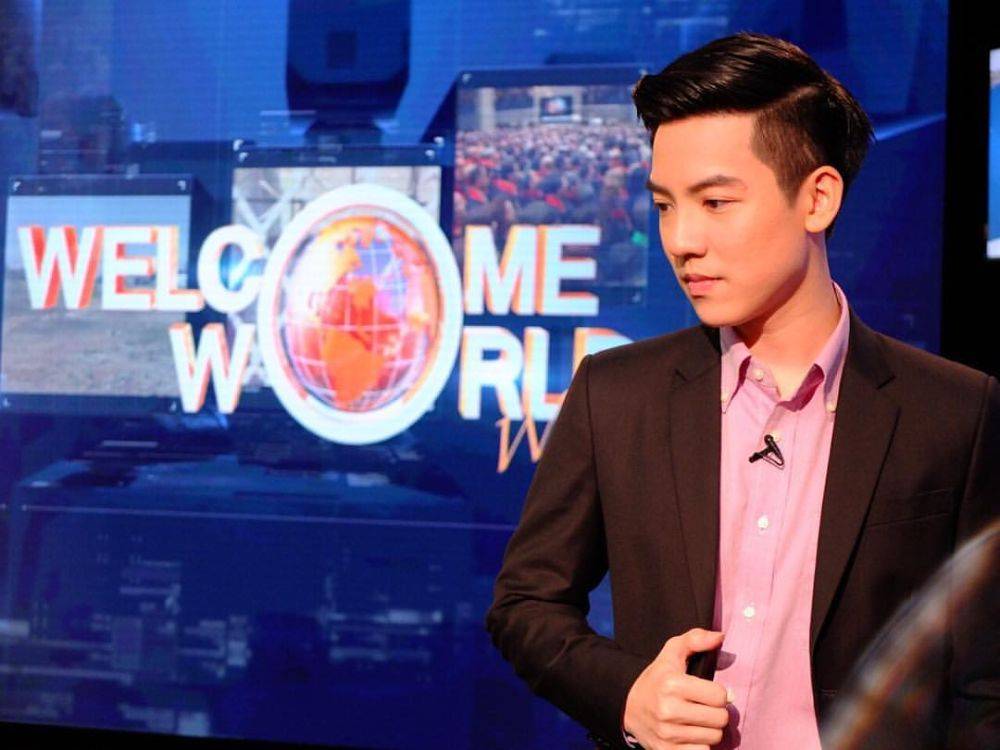 แบงค์ พบเอก นักข่าวหล่อระดับ 9.8 ริกเตอร์ !!