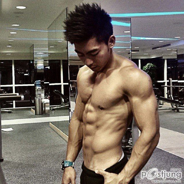 ต้องหลายรูปแล้วคัดเน้นๆ ใช่ไหมถึงจะยอมดู 749