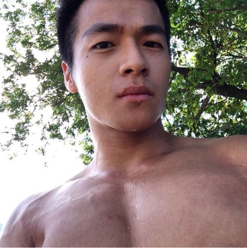 อย่าทำอะไรอิฉันเลยค่ะ  ได้โปรด  อิฉันยอมแล้ว 754