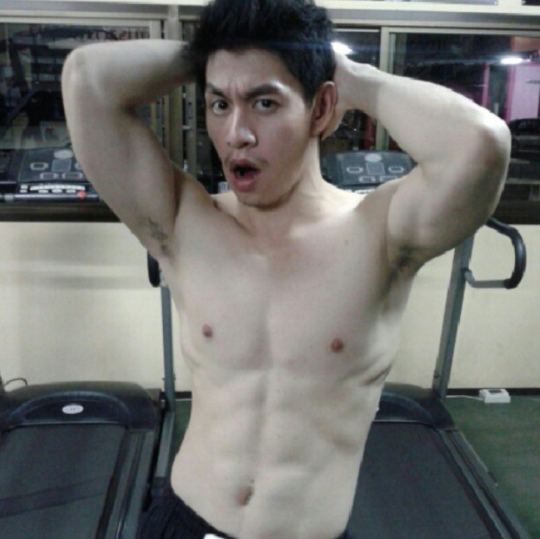 อย่าทำอะไรอิฉันเลยค่ะ  ได้โปรด  อิฉันยอมแล้ว 754