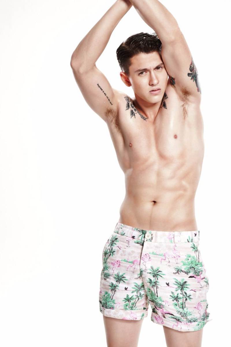 ย้อนชม 5 ดาราหนุ่มแแซ่บมากก++ หนุ่มสุดฮอตบนปก Attitude เดือนเมษายน!