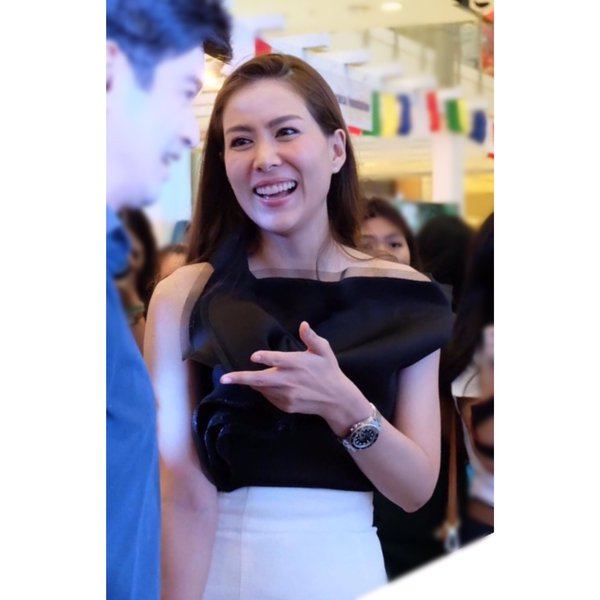 เชอร์รี่ เข็มอัปสรในงาน Nepal Festival 201 สวยมากเวอร์!!