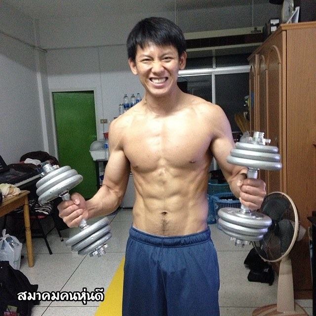 ฉันทำงานไปด้วยโพสต์หนุ่มแซบไปด้วย  783