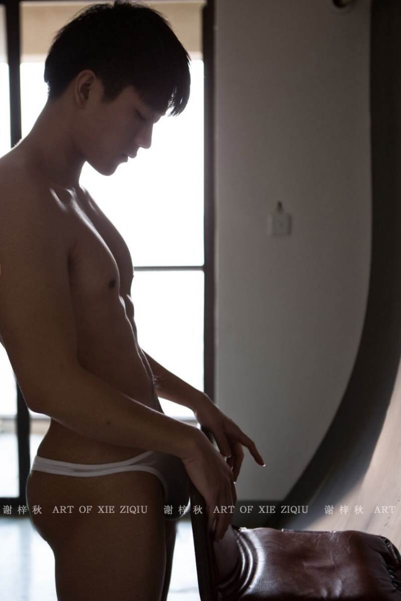 Hot guy in underwear 137