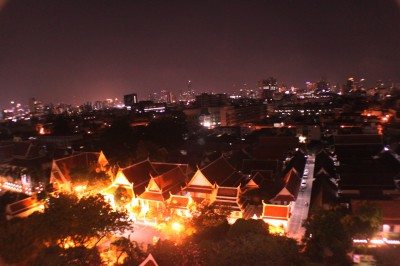 ไปไหว้พระที่ภูเขาทองมา