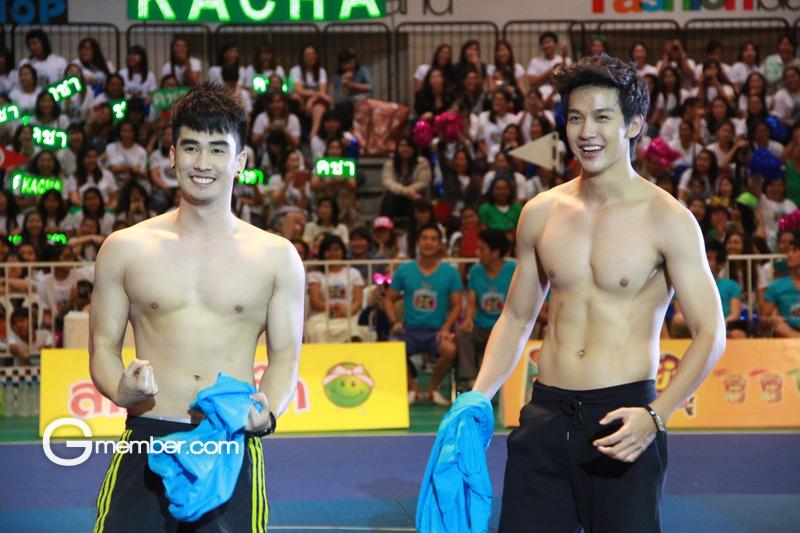 ดาราชายที่หล่อเซ็กซี่ 802