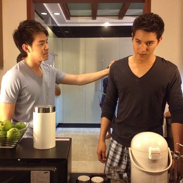 ดาราชายที่หล่อเซ็กซี่ 805