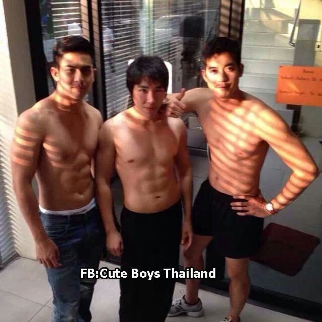 ดาราชายที่หล่อเซ็กซี่ 807