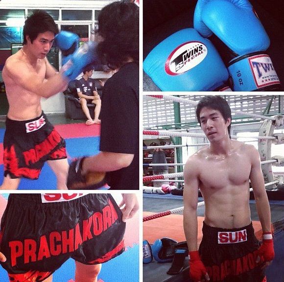 ดาราชายที่หล่อเซ็กซี่ 807