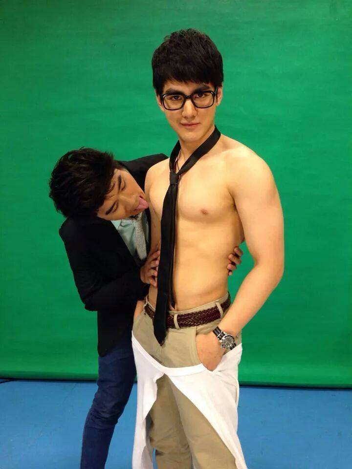 ดาราต่อ 815 หยอกเอินกันฟินๆ เสแสร้งแกล้งทำหรือทำจากใจจริง ตอบฉันมา