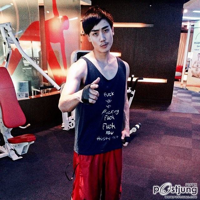 นักแสดงชายรูปหล่อเซ็กซี่น่าหมายปอง 823 ฮัทอีกแล้ว