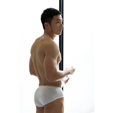 ไอติมแท่งนี้ hotzz ig:itimm2527