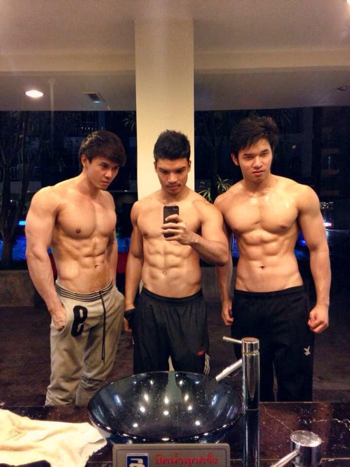ใครไม่อัพ  ฉันอัพเอง  832