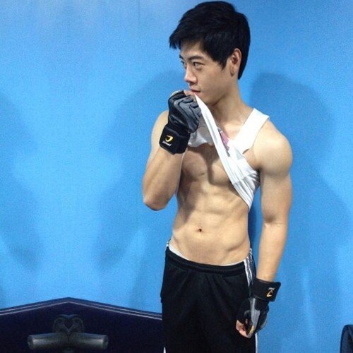 ใครไม่อัพ  ฉันอัพเอง  832