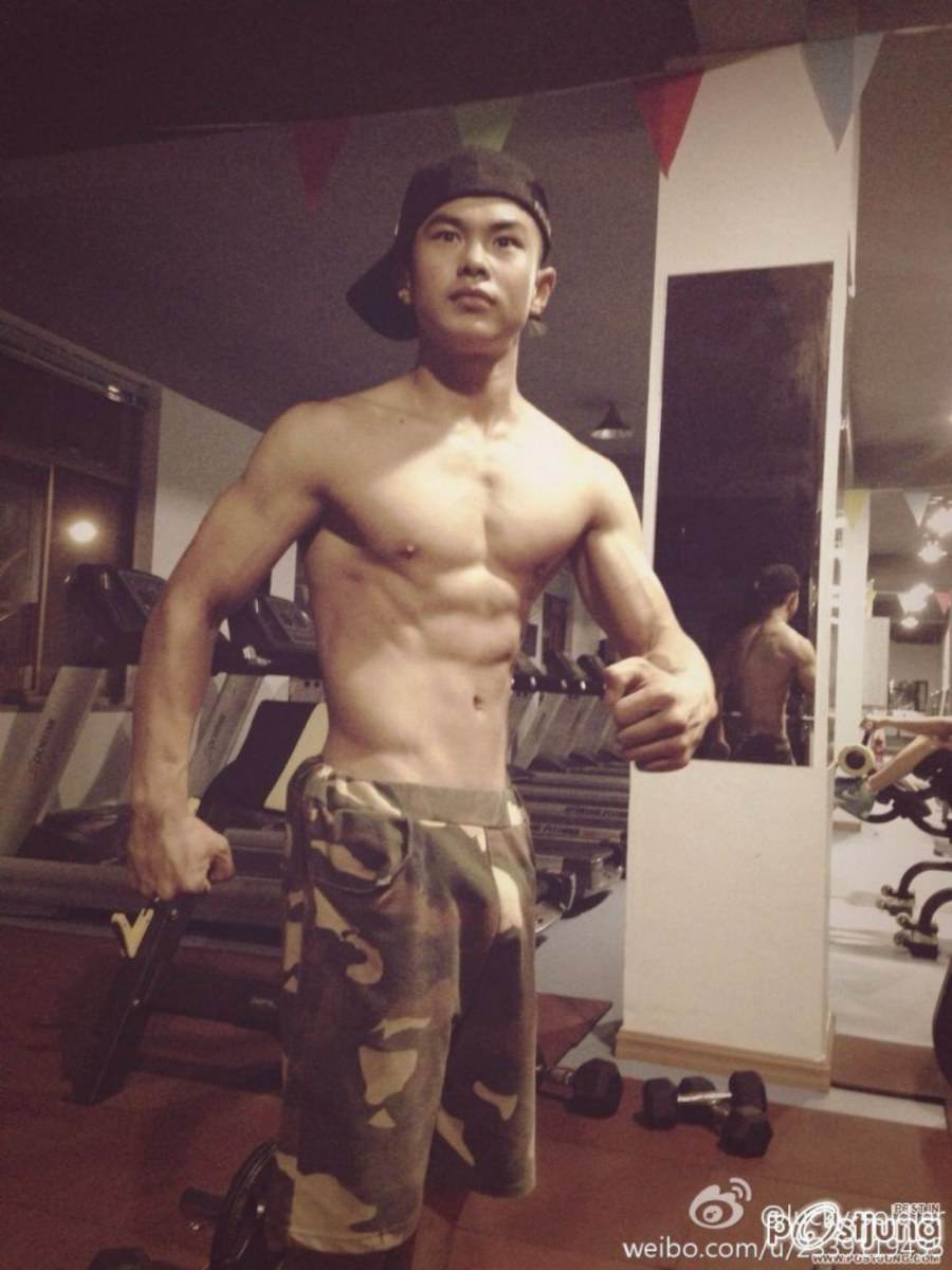 ใครไม่อัพ  ฉันอัพเอง  832
