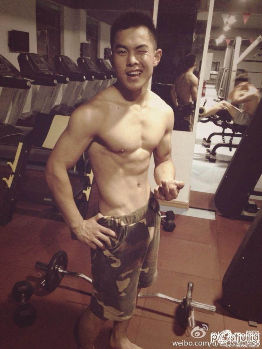 ใครไม่อัพ  ฉันอัพเอง  832