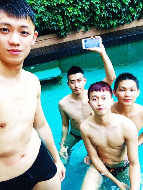 ผู้ชายวันหยุด 5