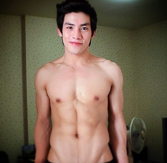ผู้ชายวันหยุด 5