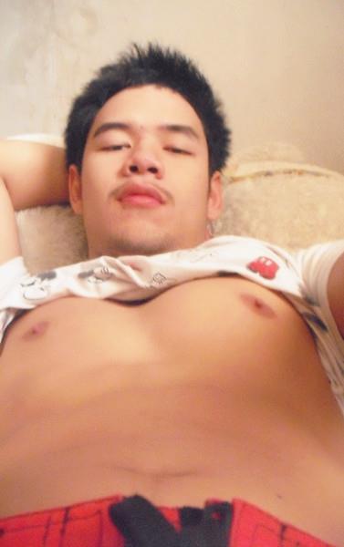เด็ก  843 มีให้เลือกสองคน