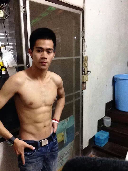 เด็ก  843 มีให้เลือกสองคน