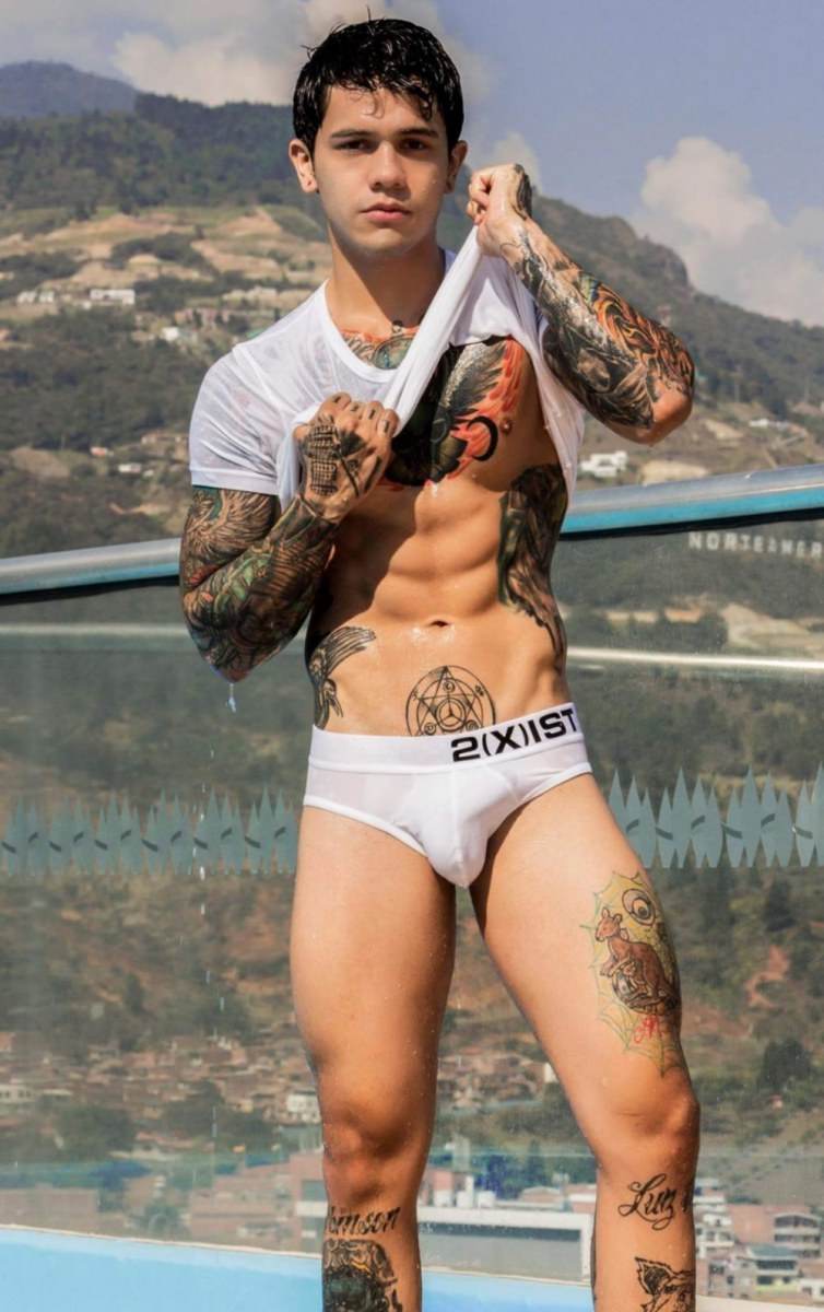 Hot guy in underwear 140
