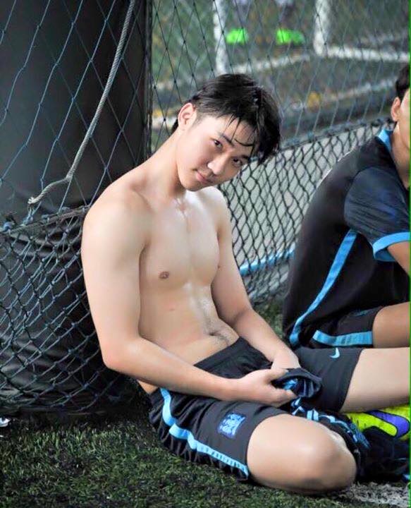 อกแม่เอ้ยยยย น่าลูบ