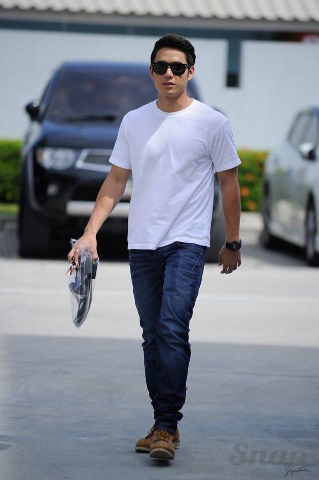 เลียจนเพลียลิ้น