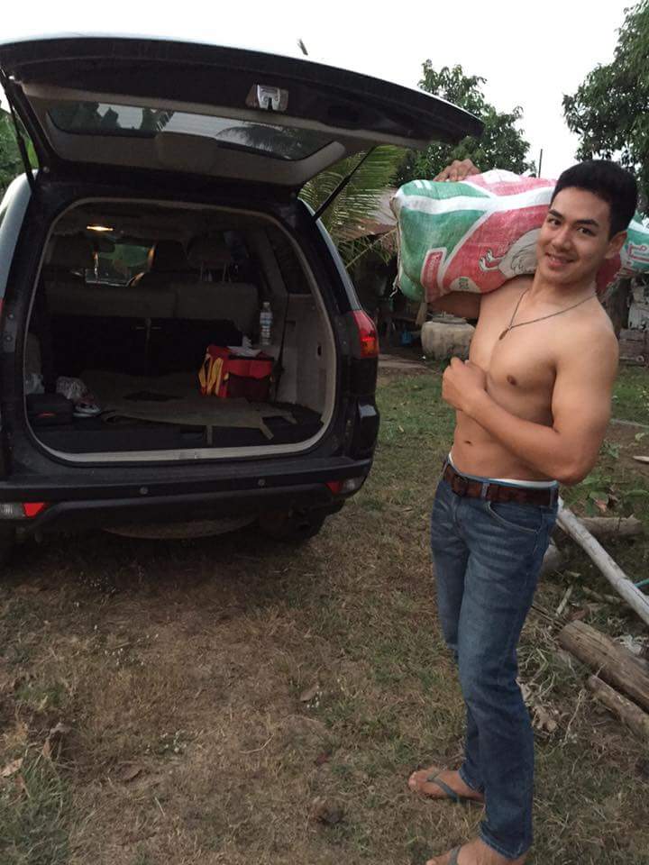 หนุ่มน้อย ม.ปลาย