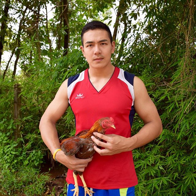 หนุ่มน้อย ม.ปลาย