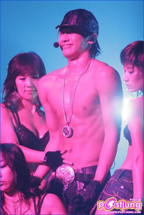 Pongmodel โป้งโมเดล