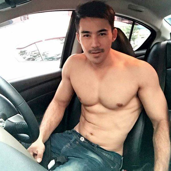 แซบวันหยุด