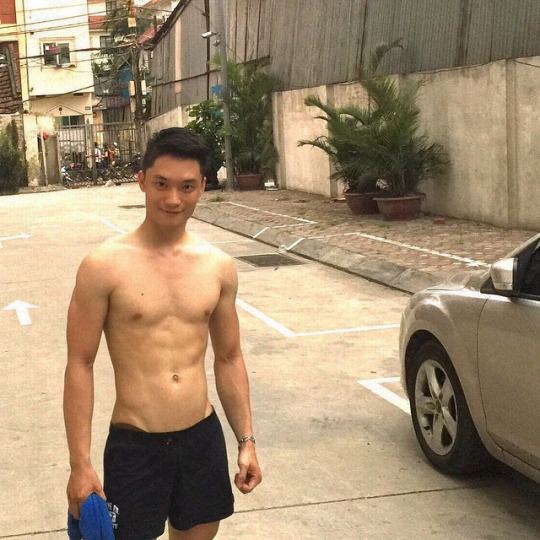 ผู้ชายพาเพลิน