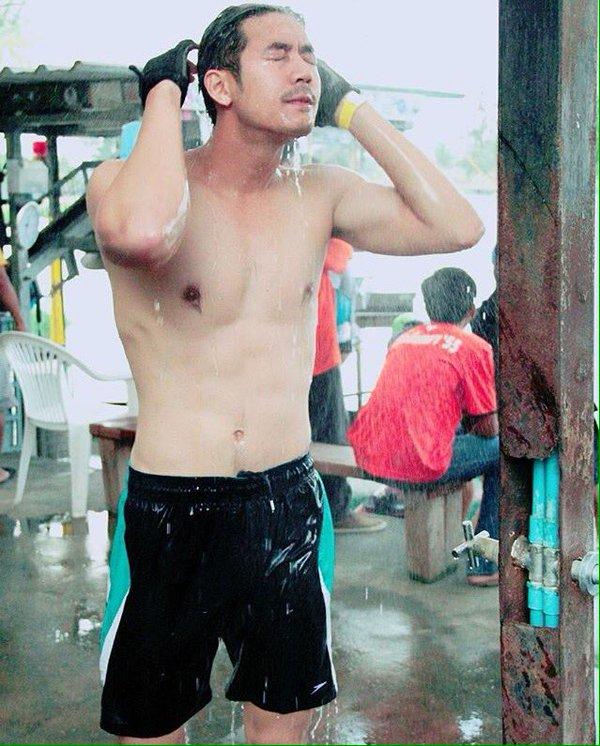 ผู้ชายพาเพลิน