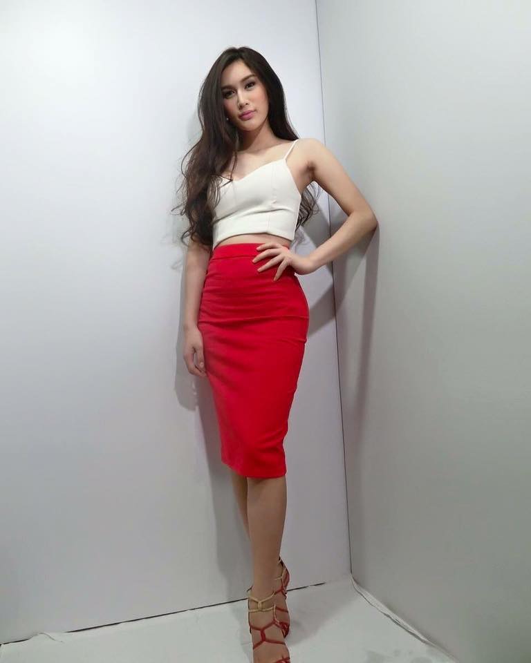 ส่องภาพสาวสอง เวทีมิสทิฟฟานี่ หมายเลข25 อะตอม กัญจน์ณิชา
