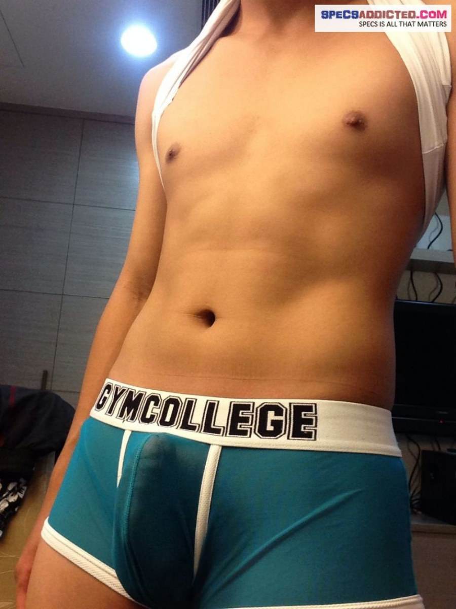 Hot guy in underwear 143