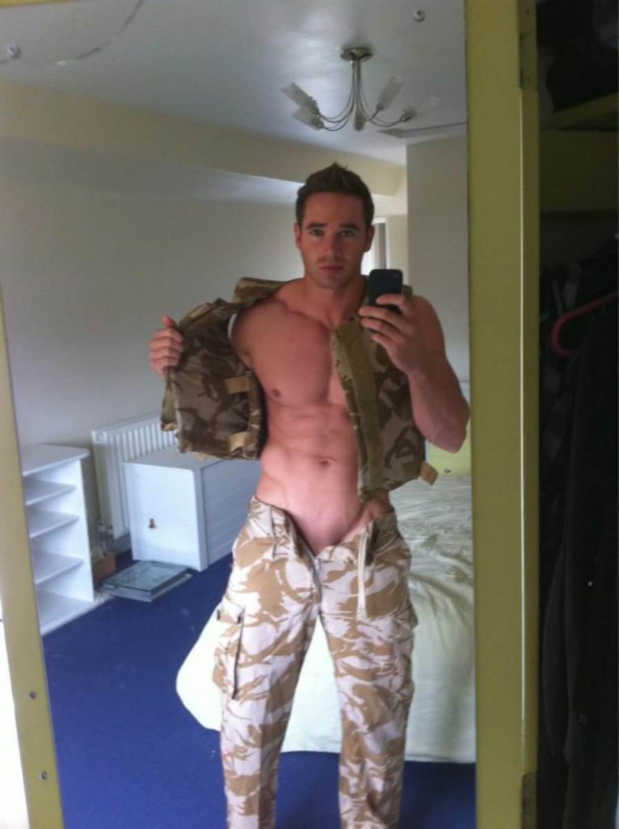 Hot guy in underwear 143