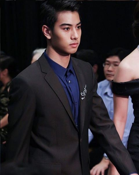 มาช้าดีกว่าไม่มา แอบส่อง หมึก water boyy หรือบีม บอกเลยว่า"ฉันอยากได้เขามากกก!"