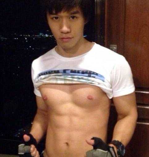 ส่องภาพความหล่ออีกหนึ่งหนุ่มจากรายการ Take Guy Out กับ “น้องมิกซ์” หนุ่มน้อยหน้าตาน่ารักแต่ซิคแพคแน่นเปรี๊ยะ!