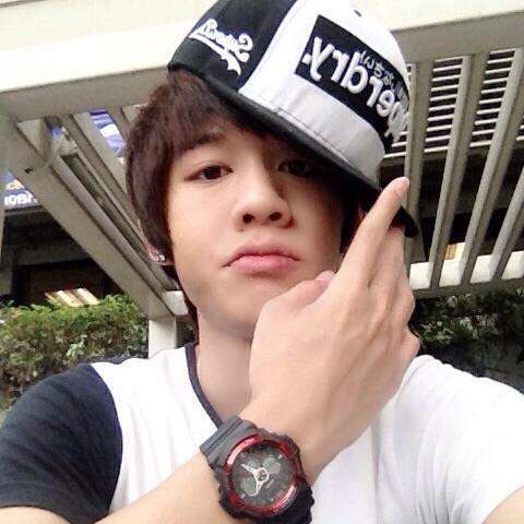 ส่องภาพความหล่ออีกหนึ่งหนุ่มจากรายการ Take Guy Out กับ “น้องมิกซ์” หนุ่มน้อยหน้าตาน่ารักแต่ซิคแพคแน่นเปรี๊ยะ!