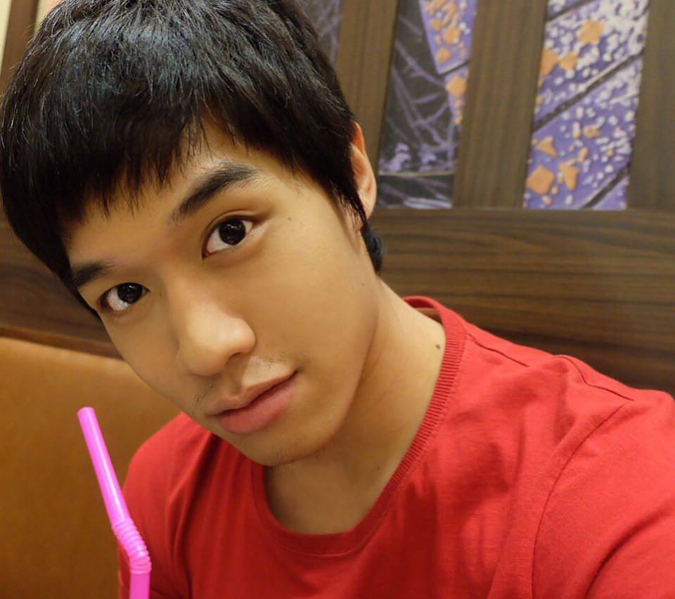 ส่องภาพความหล่ออีกหนึ่งหนุ่มจากรายการ Take Guy Out กับ “น้องมิกซ์” หนุ่มน้อยหน้าตาน่ารักแต่ซิคแพคแน่นเปรี๊ยะ!